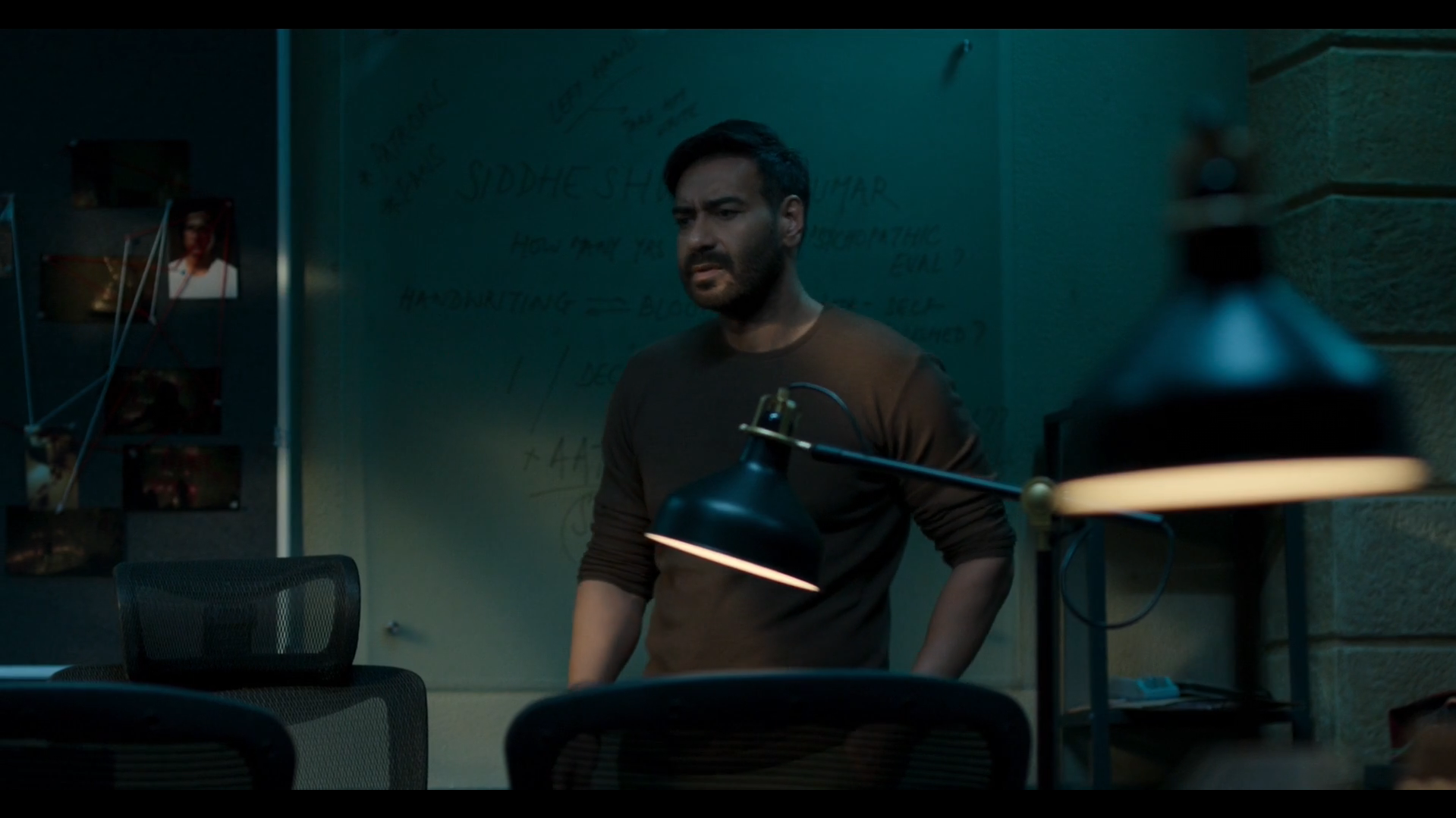 Rudra The Edge of Darkness S01 Download (2022) Bengali Dubbed ORG Hotstar WEB-DL – 480P | 720P | 1080P GDrive & Watch – Crime – Flixmet.com